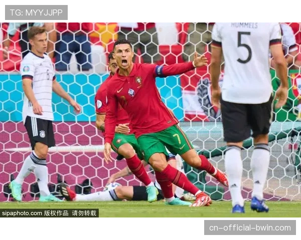 曼联全球搜罗新星,18岁墨西哥前锋奥罗斯科成最新签约 曼联全球搜罗新星,18岁墨西哥前锋奥罗斯科成最新签约